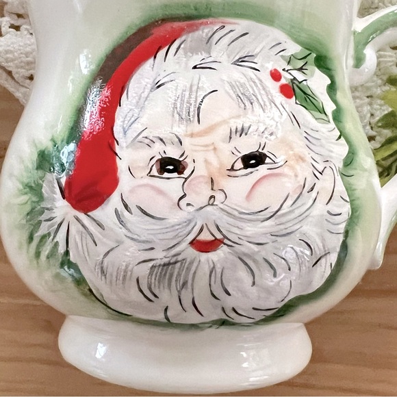 Set of 4 ~ Vintage RARE Christmas Cups w/ Hand Painted Santa Claus Faces ~ Japan - Picture 2 of 8
